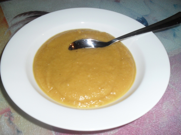 Honey-roasted parsnip and carrot soup